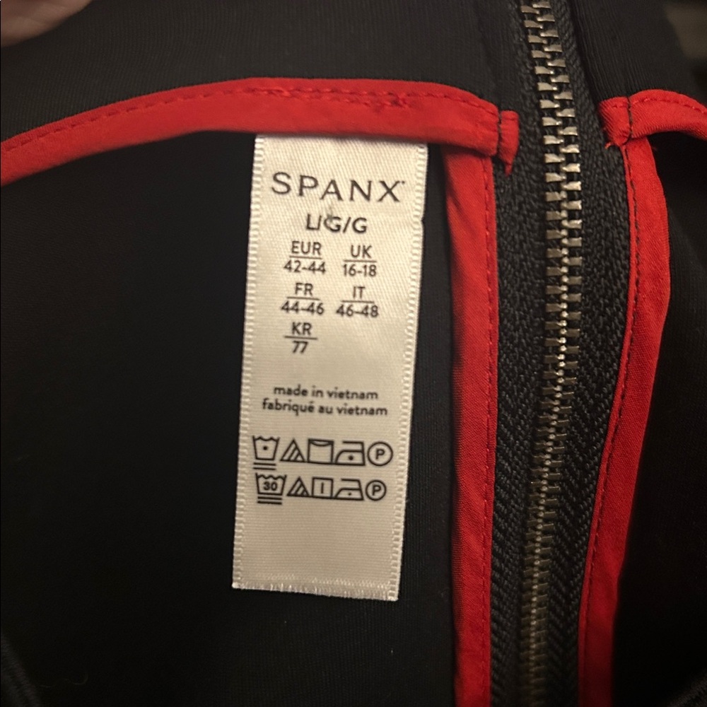 Spanx Perfect Shift Dress NWT - Picture 6 of 6